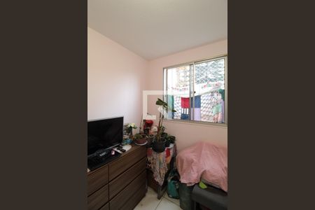 Quarto 2 de apartamento para alugar com 2 quartos, 56m² em Jardim Vitoria, Belo Horizonte