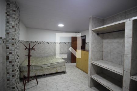 Suíte de casa para alugar com 3 quartos, 300m² em Centro, Mesquita