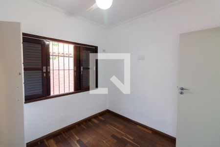 Quarto 1 de casa à venda com 3 quartos, 200m² em Conjunto Residencial Butanta, São Paulo