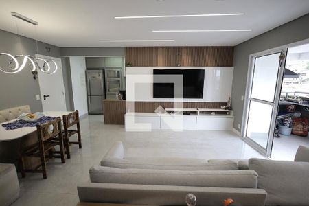 Sala de apartamento à venda com 2 quartos, 83m² em Vila Assunção, Santo André