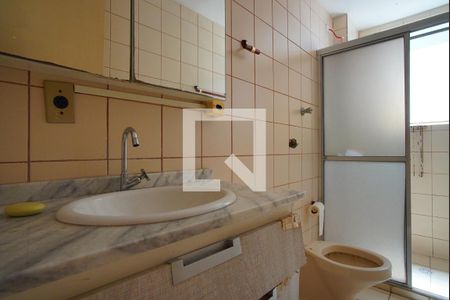 Banheiro Corredor de kitnet/studio à venda com 1 quarto, 34m² em Floresta, Porto Alegre