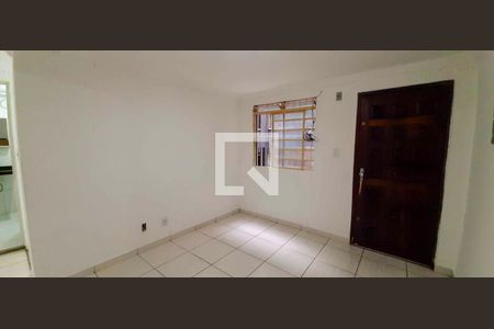 Apartamento para alugar com 2 quartos, 45m² em Recanto das Rosas, Osasco