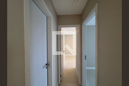 Corredor de apartamento à venda com 2 quartos, 77m² em Recreio dos Bandeirantes, Rio de Janeiro