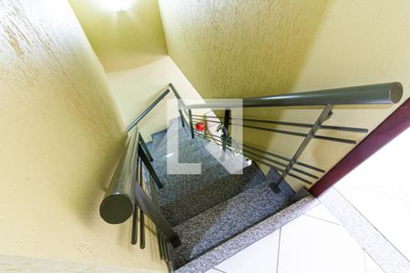 Escada de casa à venda com 4 quartos, 120m² em Lapa, São Paulo