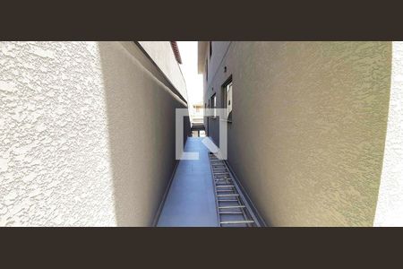 Corredor Externo de casa à venda com 3 quartos, 152m² em Novo Osasco, Osasco