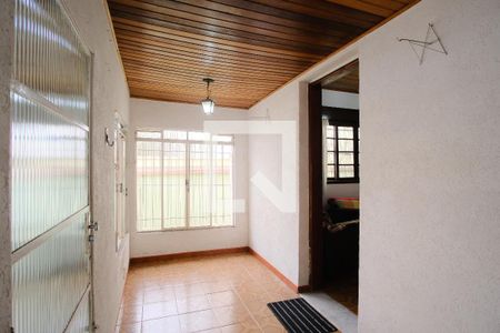 Entrada de casa à venda com 5 quartos, 288m² em Penha de França, São Paulo