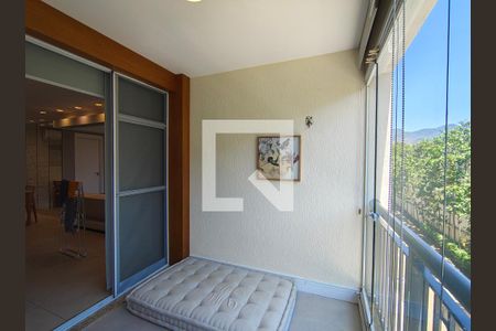 Varanda da sala  de apartamento à venda com 2 quartos, 70m² em Barra Olímpica, Rio de Janeiro
