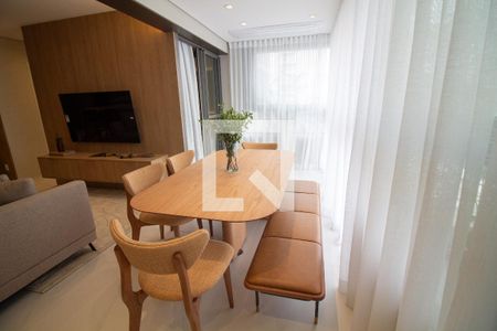 Sala de Jantar de apartamento à venda com 2 quartos, 81m² em Brooklin, São Paulo