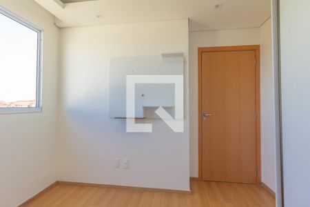 Quarto 1 de apartamento para alugar com 2 quartos, 41m² em Mato Grande, Canoas