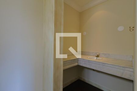 Lavabo de apartamento à venda com 3 quartos, 500m² em Serra, Belo Horizonte
