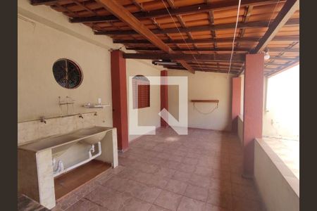 Área externa de casa para alugar com 3 quartos, 90m² em Maria da Conceicao, Contagem