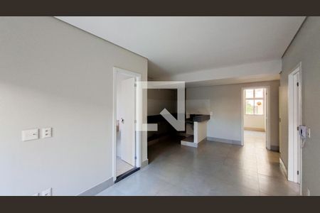 Sala/Cozinha de apartamento para alugar com 2 quartos, 64m² em Centro, Belo Horizonte