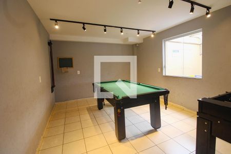 Apartamento para alugar com 2 quartos, 44m² em Jardim Record, Taboão da Serra