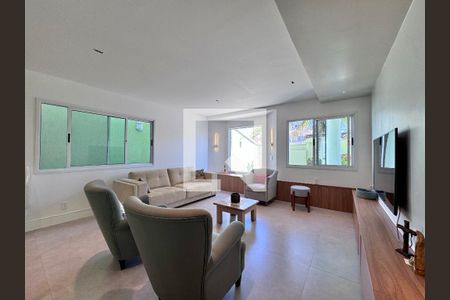 Sala de casa de condomínio à venda com 4 quartos, 365m² em Recreio dos Bandeirantes, Rio de Janeiro