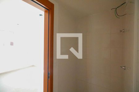 Banheiro de apartamento à venda com 2 quartos, 34m² em Vila Palmares, São Caetano do Sul