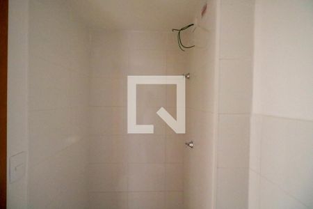 Banheiro de apartamento à venda com 2 quartos, 34m² em Vila Palmares, São Caetano do Sul