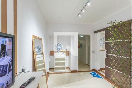 Sala de TV/Quarto de casa para alugar com 5 quartos, 261m² em Jardim Chapadão, Campinas