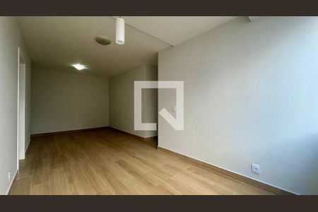 Sala de apartamento para alugar com 3 quartos, 80m² em Calafate, Belo Horizonte