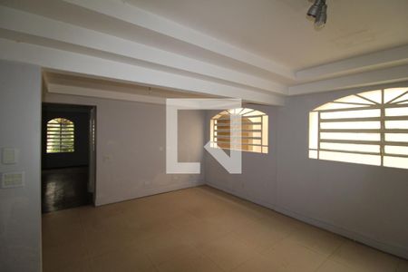Sala 2 de casa para alugar com 3 quartos, 200m² em Vila Dom Pedro II, São Paulo