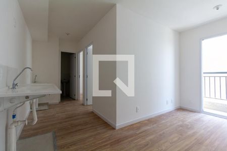 Sala/Cozinha de apartamento para alugar com 2 quartos, 36m² em Cidade Patriarca, São Paulo