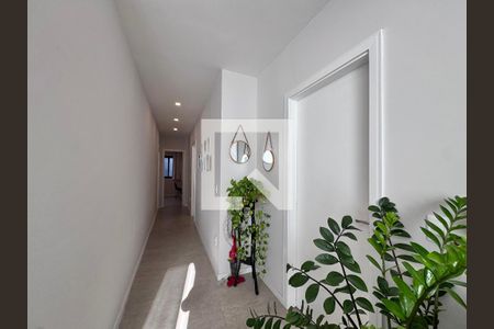 Corredor de casa de condomínio à venda com 3 quartos, 240m² em Vargem Pequena, Rio de Janeiro