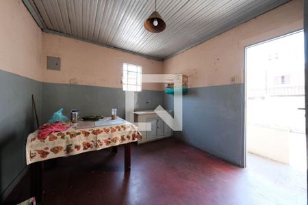 Casa à venda com 140m², 3 quartos e 2 vagasEdícula