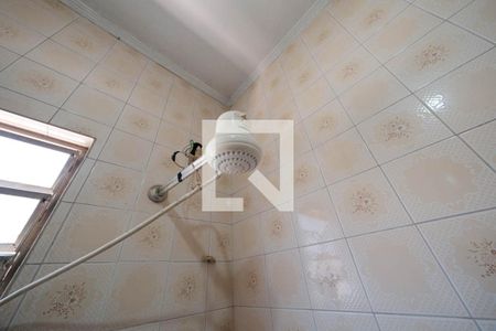 Casa à venda com 140m², 3 quartos e 2 vagasBanheiro