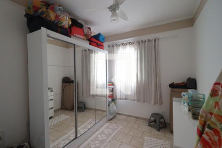 Quarto 1 de apartamento para alugar com 2 quartos, 50m² em Ipiranga, Ribeirão Preto