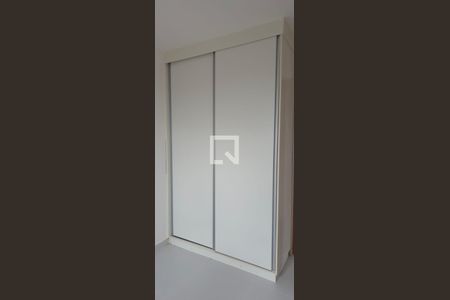 Quarto de apartamento para alugar com 3 quartos, 61m² em Jardim Marilu, Cotia