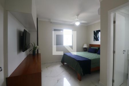 Quarto Suíte de apartamento para alugar com 2 quartos, 72m² em Parque Enseada, Guarujá