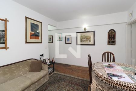 Sala de apartamento à venda com 2 quartos, 67m² em Cerqueira César, São Paulo