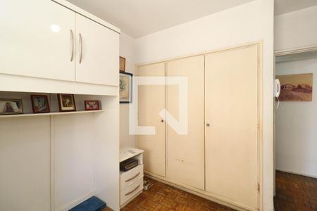 Quarto 1 de apartamento à venda com 2 quartos, 67m² em Cerqueira César, São Paulo