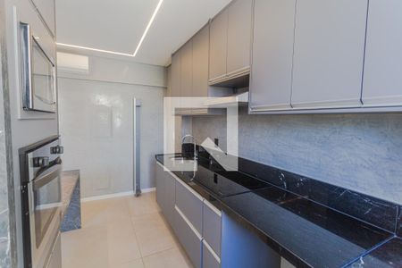 Cozinha/Área de Serviço de apartamento para alugar com 2 quartos, 70m² em Lourdes, Belo Horizonte