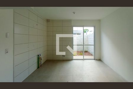Cozinha de casa de condomínio para alugar com 2 quartos, 80m² em Campo Novo, Porto Alegre