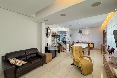 Sala de apartamento à venda com 3 quartos, 116m² em Grajaú, Belo Horizonte