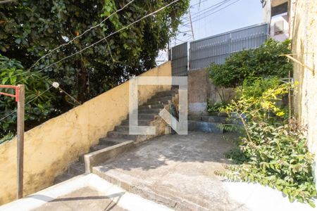 Area Externa de casa à venda com 3 quartos, 140m² em Vila Sao Rafael, Guarulhos