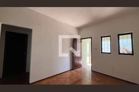 Casa à venda com 2 quartos, 300m² em Jardim Belo Horizonte, Campinas