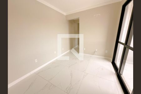 Sala de TV de apartamento para alugar com 2 quartos, 100m² em Flor de Nápolis, São José