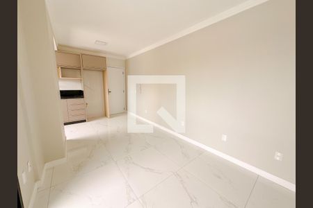 Sala de TV de apartamento para alugar com 2 quartos, 100m² em Flor de Nápolis, São José