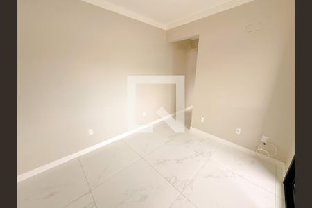 Sala de TV de apartamento para alugar com 2 quartos, 100m² em Flor de Nápolis, São José