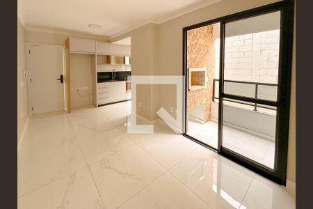 Sala de TV de apartamento para alugar com 2 quartos, 100m² em Flor de Nápolis, São José