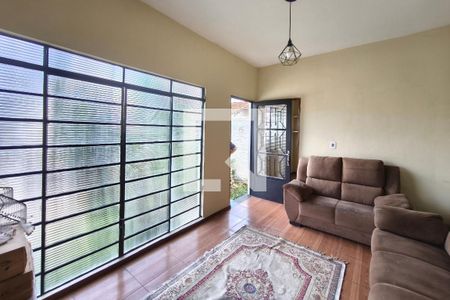 Sala de casa à venda com 3 quartos, 350m² em Jardim São Pedro, Campinas