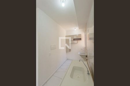 Cozinha e Área de Serviço de apartamento para alugar com 2 quartos, 47m² em Estância Velha, Canoas