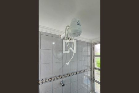 Banheiro Social de apartamento para alugar com 2 quartos, 75m² em Jardim Ana Maria, Guarujá