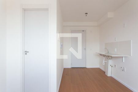 Studio de kitnet/studio para alugar com 1 quarto, 17m² em Itaquera, São Paulo