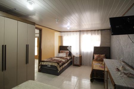 Quarto 1 de casa para alugar com 1 quarto, 60m² em Morro Santana, Porto Alegre
