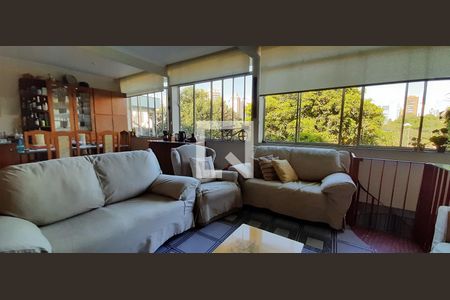 Sala de casa à venda com 5 quartos, 510m² em Pacaembu, São Paulo