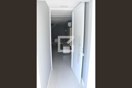 Entrada de casa para alugar com 2 quartos, 150m² em Luz, Nova Iguaçu