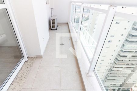 Varanda da Sala/Cozinha de apartamento para alugar com 1 quarto, 48m² em Várzea da Barra Funda, São Paulo