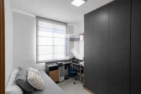 Quarto  de apartamento à venda com 2 quartos, 53m² em Serrano, Belo Horizonte